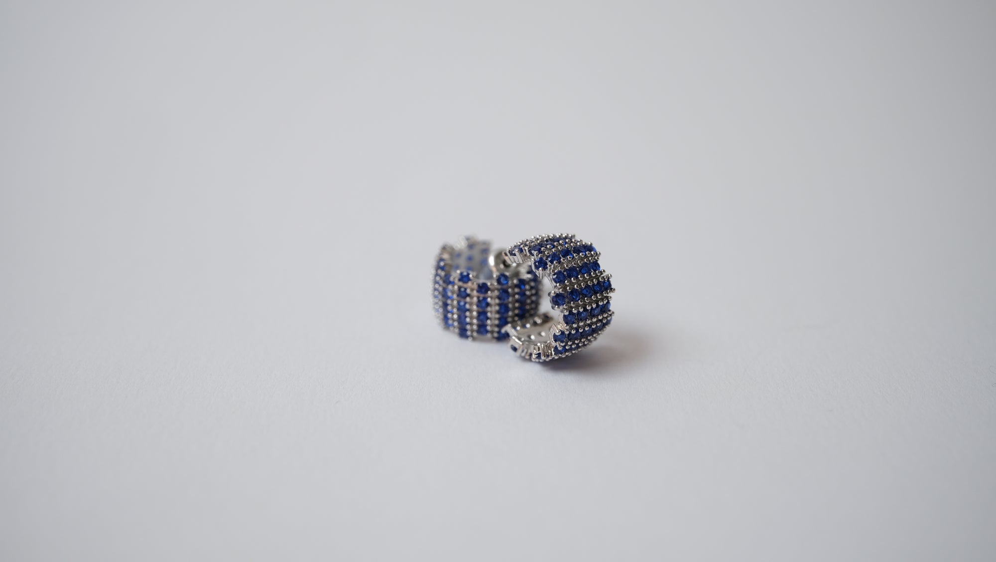 Mikrogepflasterte Hoops