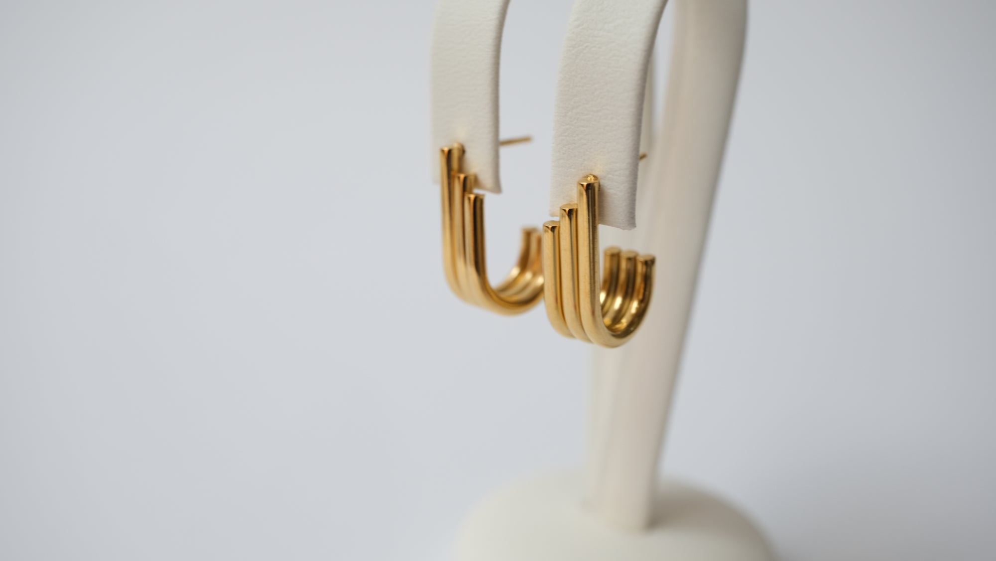 Goldohrstecker U-Förmig
