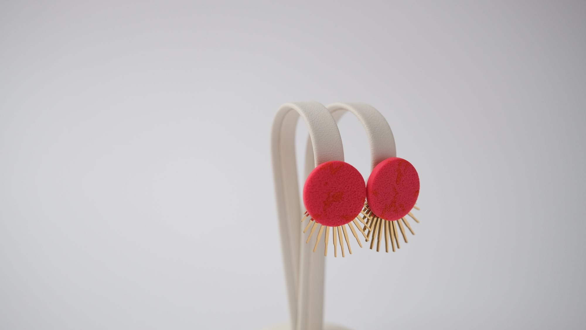 Linda | Statement Ohrstecker | 24k vergoldet