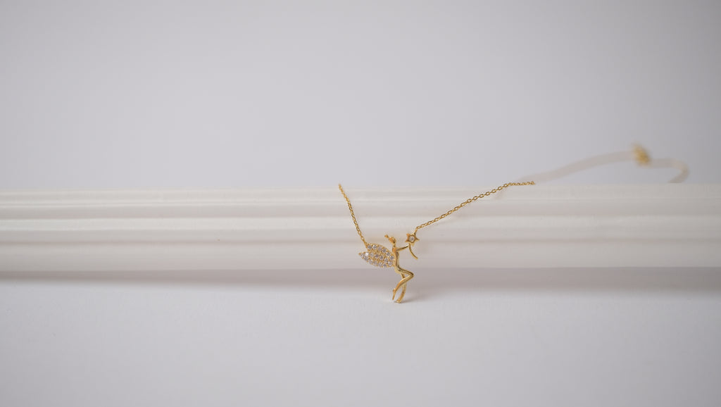 Silber Kette mit Anhänger Fee im Gold