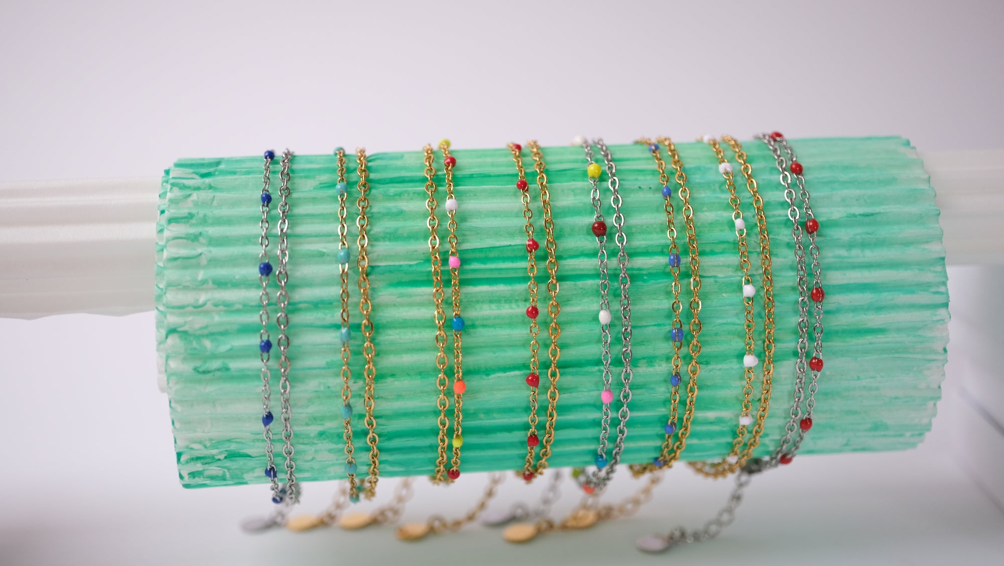 Armband für Strand - Doppelstrang aus Edelstahl und Acryl