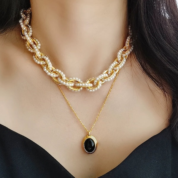 Perlenkette im Vintage-Stil